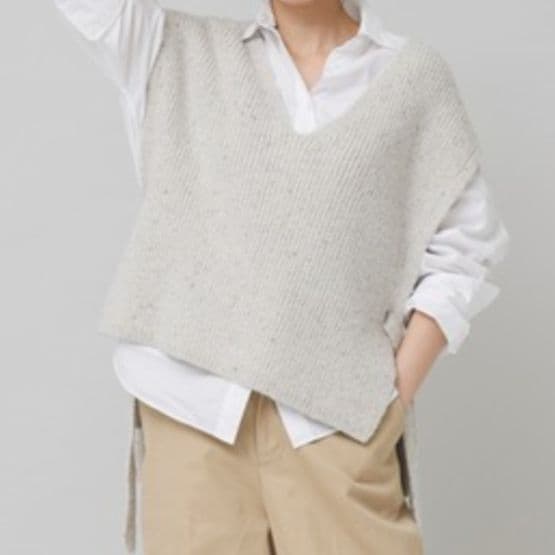 ✨新品✨ カレンソロジー グラニートニットベスト サイドリボン アルパカ