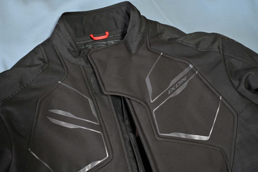 ＩＸＯＮ　イクソン　ＣＥＬＬ　Ａ　アジアＸＬサイズ