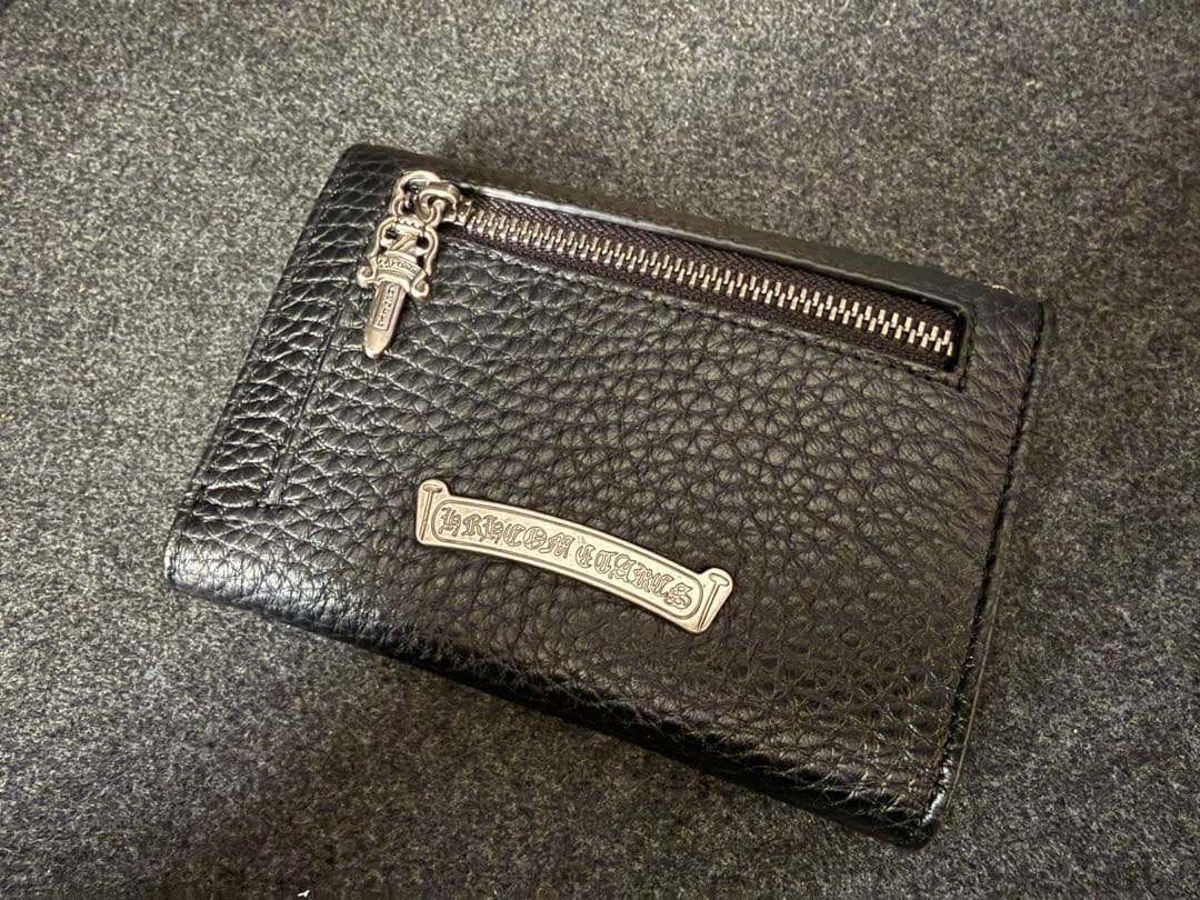 ブラックレザー 三つ折り財布