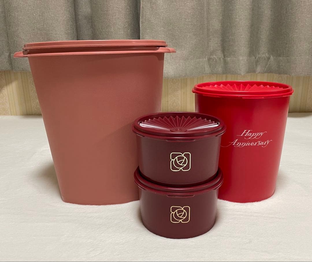 ヒナフア /4個セット/タッパーウェア/マキシクイーンデコレーター