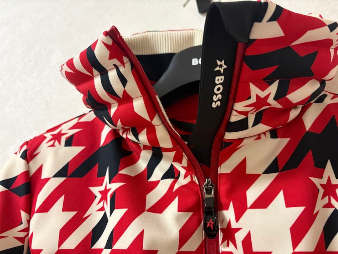 希少 完売品BOSS PERFECT MOMENT スノーボードウェア XS