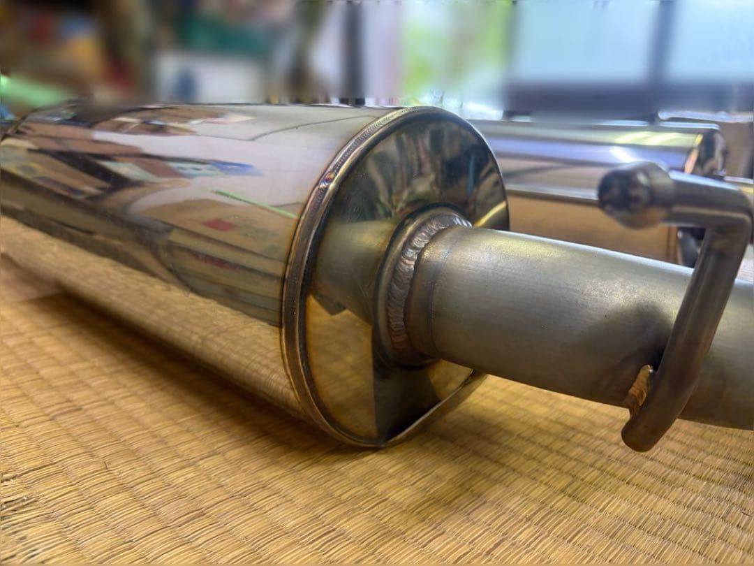 日産　スカイラインセダン　リアピースマフラー　KV36