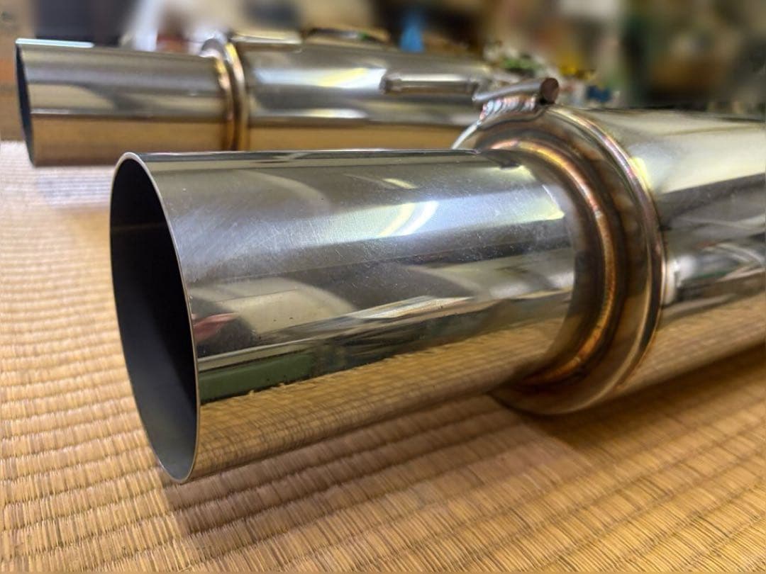 日産　スカイラインセダン　リアピースマフラー　KV36