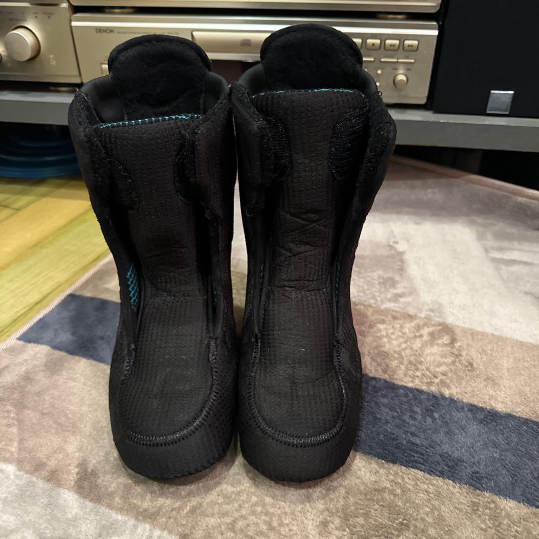 スノーボードブーツ Burton ritual 23.0 6月末までの出品