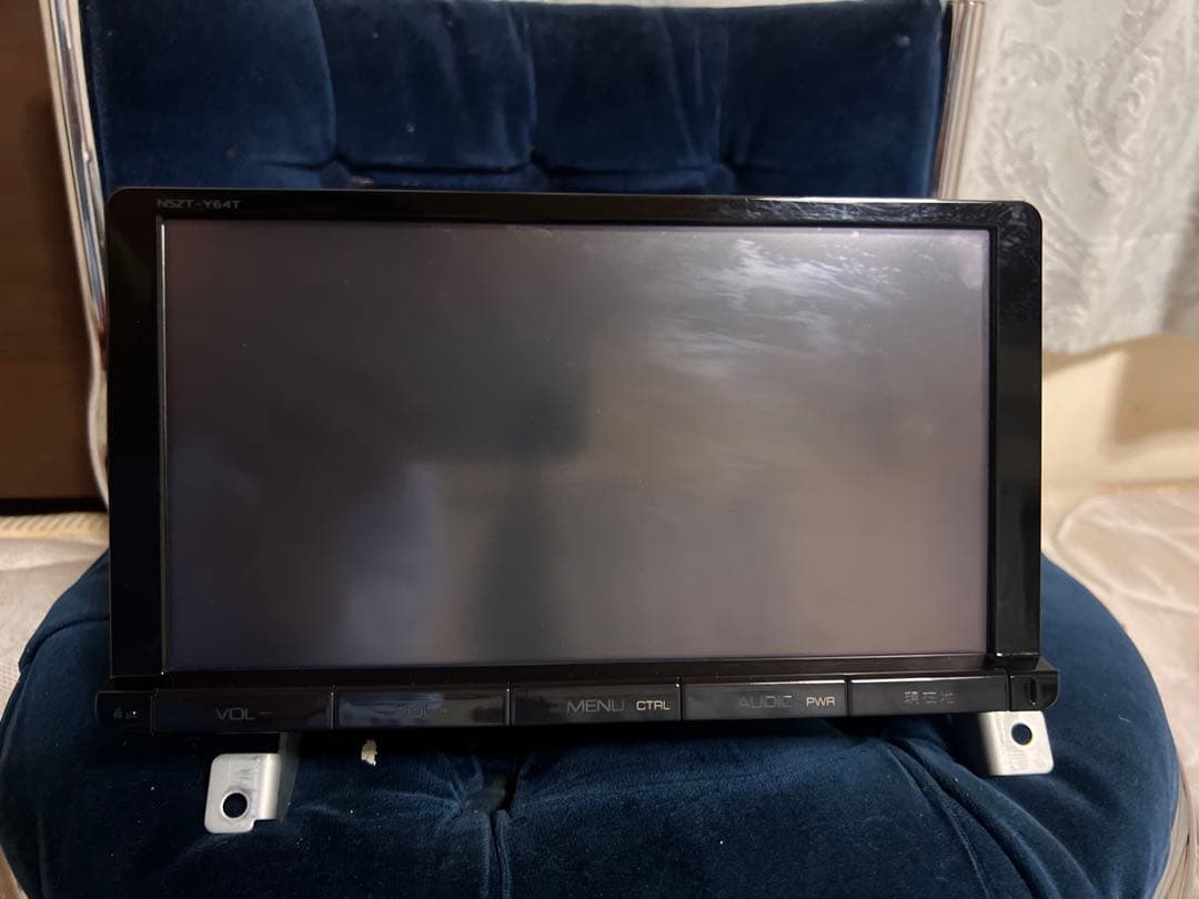 カーナビ ヘルプネット機能付き NSZT-Y64t
