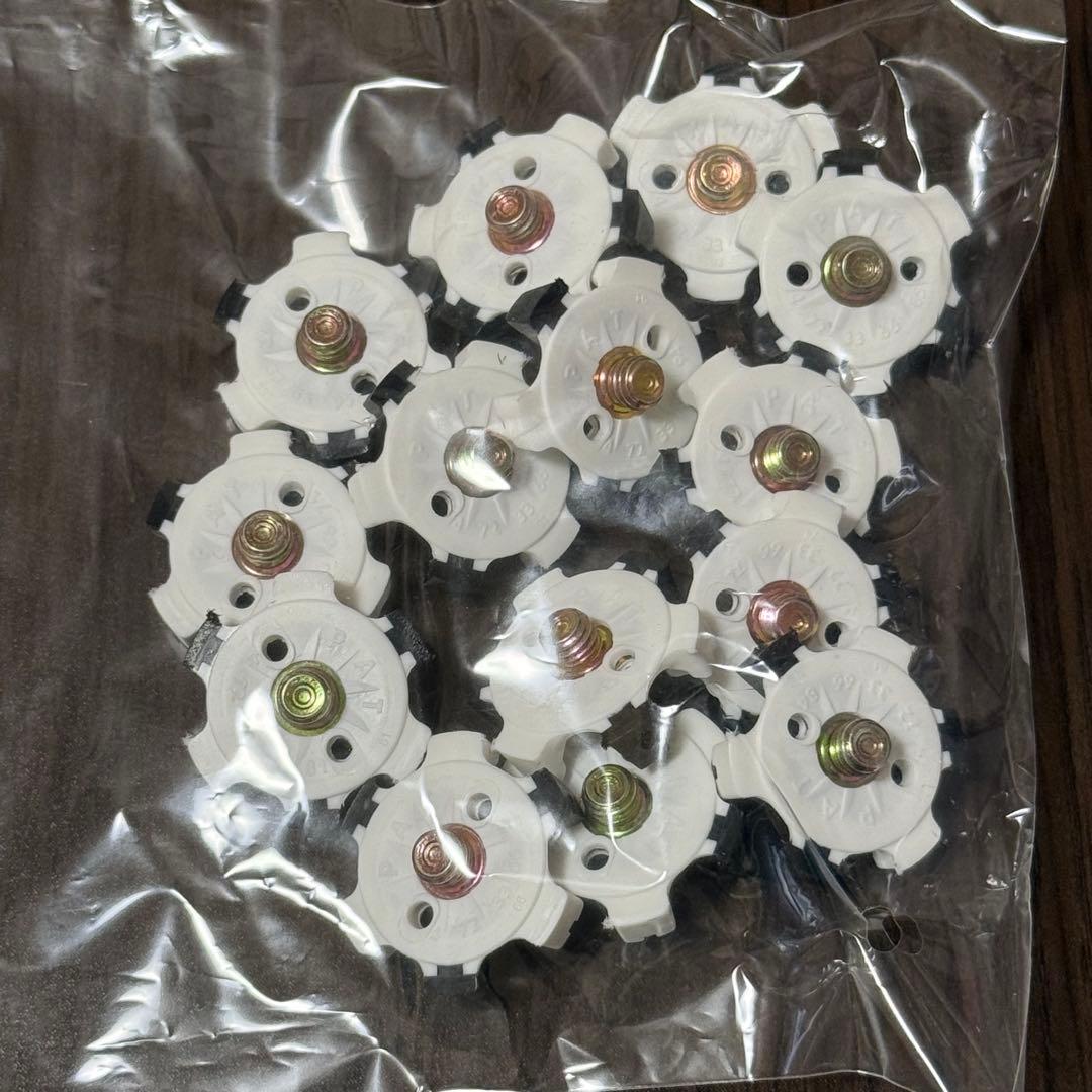 新品未使用 パーリーゲイツ 白ハイカットスパイクシューズ ビス替付き 24cm