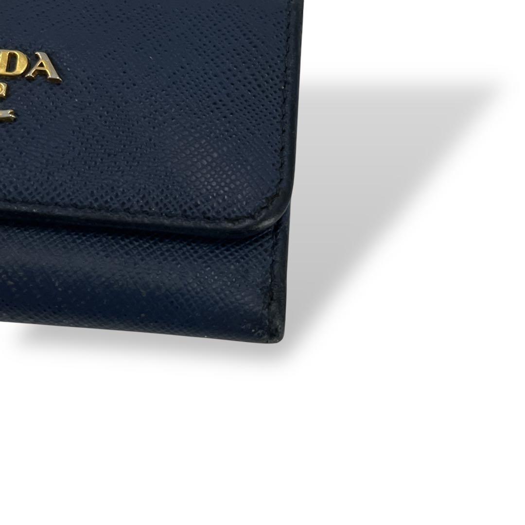プラダ　キーケース　6連　メタルロゴ　サフィアーノレザー　ネイビー　男女兼用