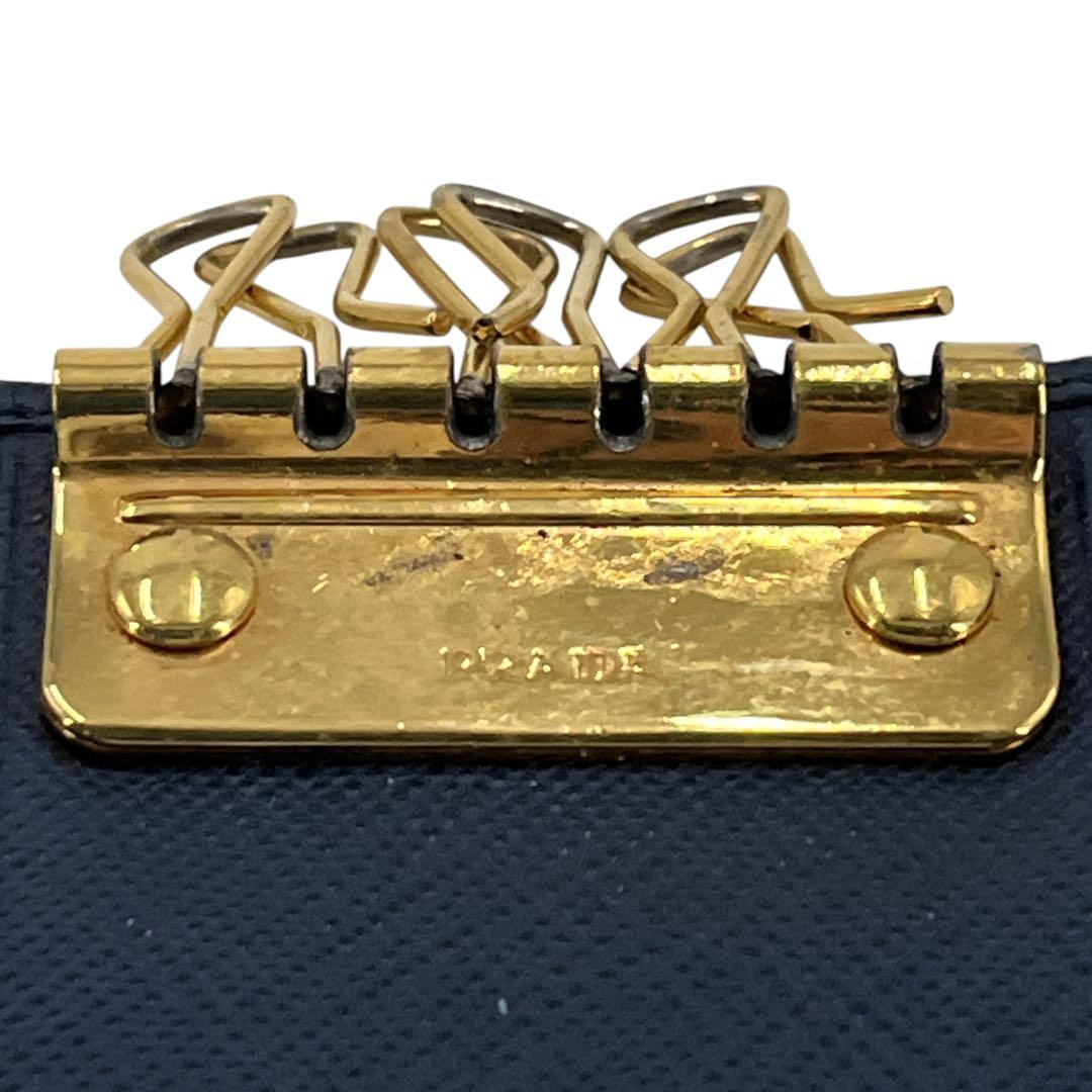 プラダ　キーケース　6連　メタルロゴ　サフィアーノレザー　ネイビー　男女兼用