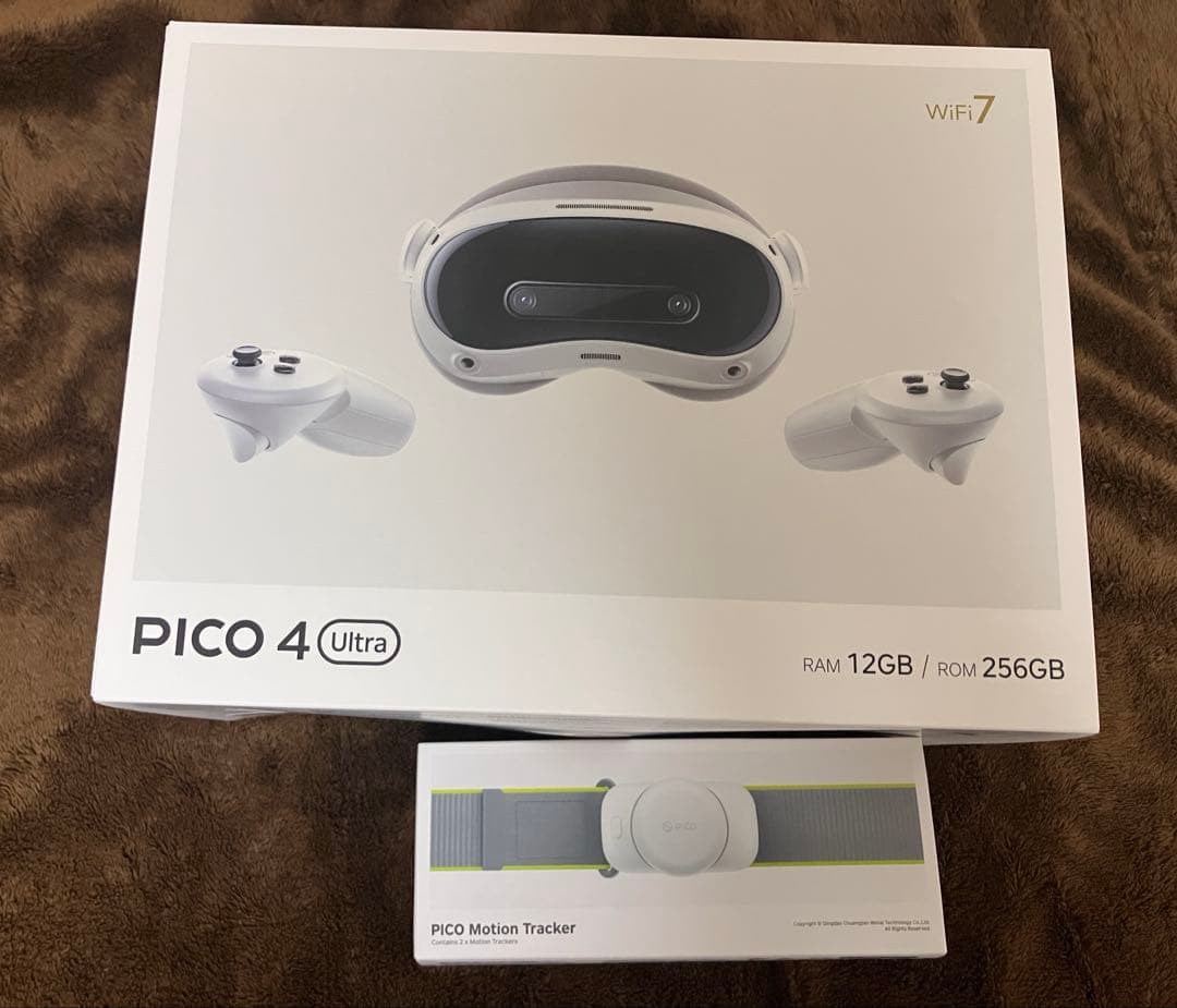 PICO4 Ultra 256GB＋モーショントラッカー×2セット(動作確認済)