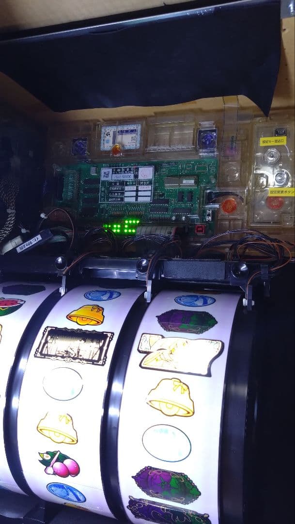 A-SLOT 偽物語　パチスロ実機