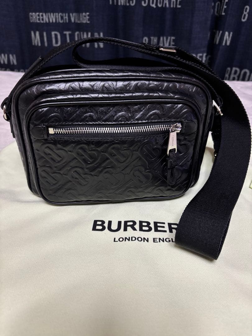 BURBERRY モノグラムブラック ショルダーバッグ
