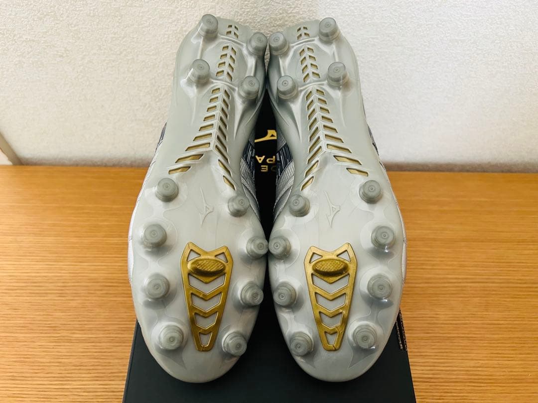 MizunoモレリアネオIV β JAPAN 25.0CM