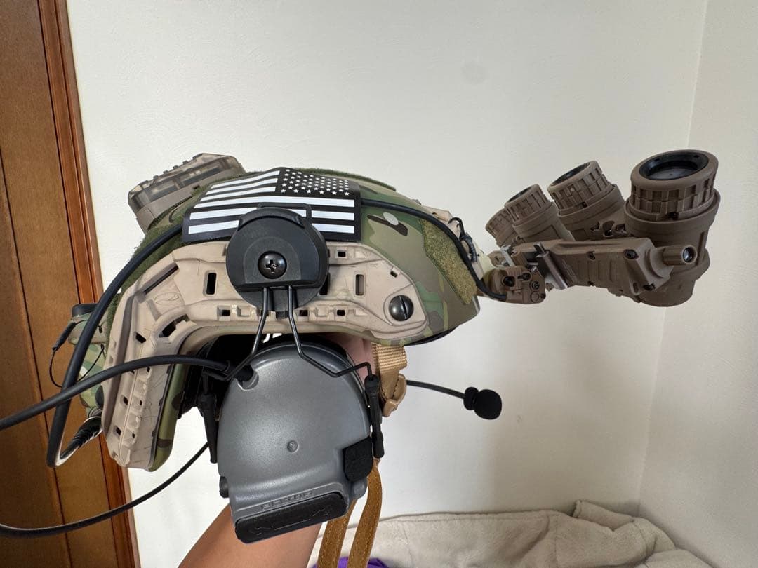 fast sf helmet マルチカム　ナイトビジョンセット