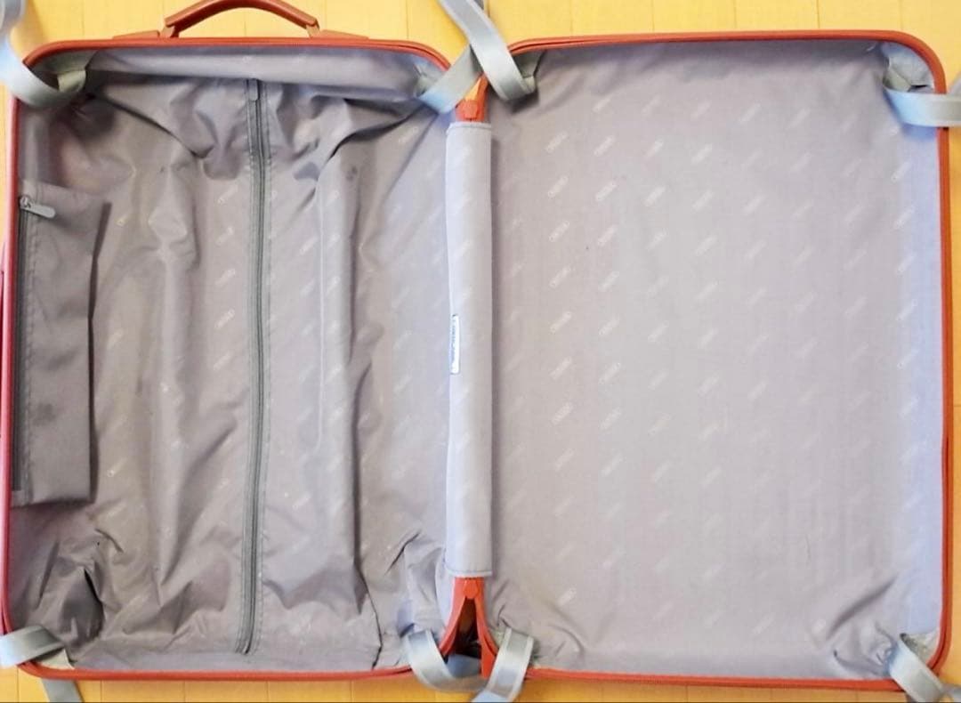 良品 不具合なし◇リモワ サルサ レッド【機内持込可】メンテ・クリーニング済