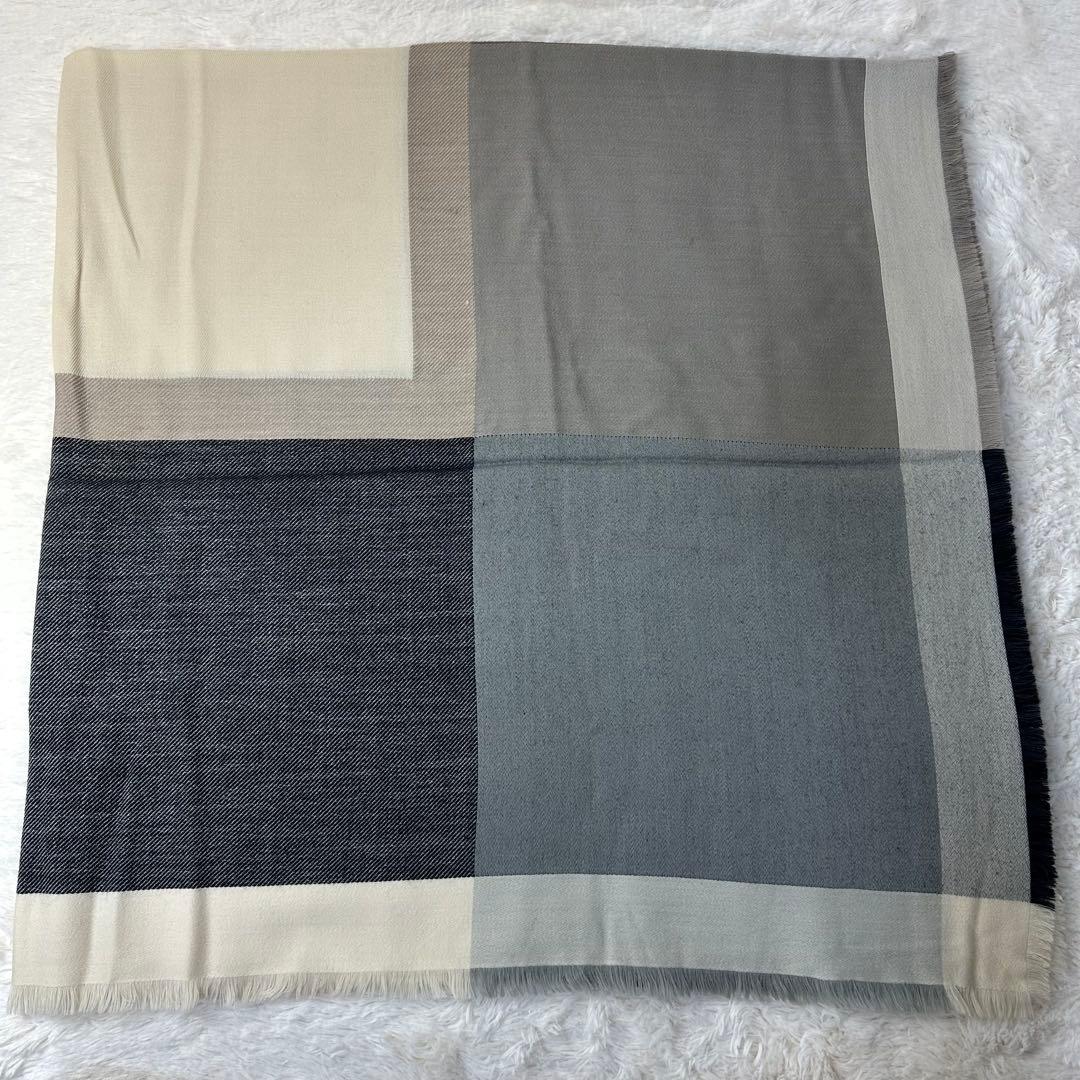 美品 Yves Saint Laurent サンローラン 大判ショール ストール