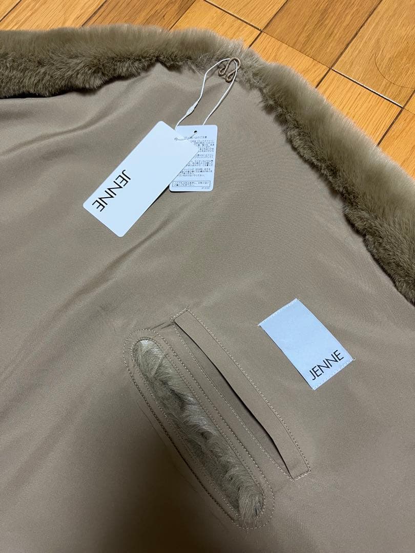【新品】JENNE リッチボリュームファーケープ ベージュ
