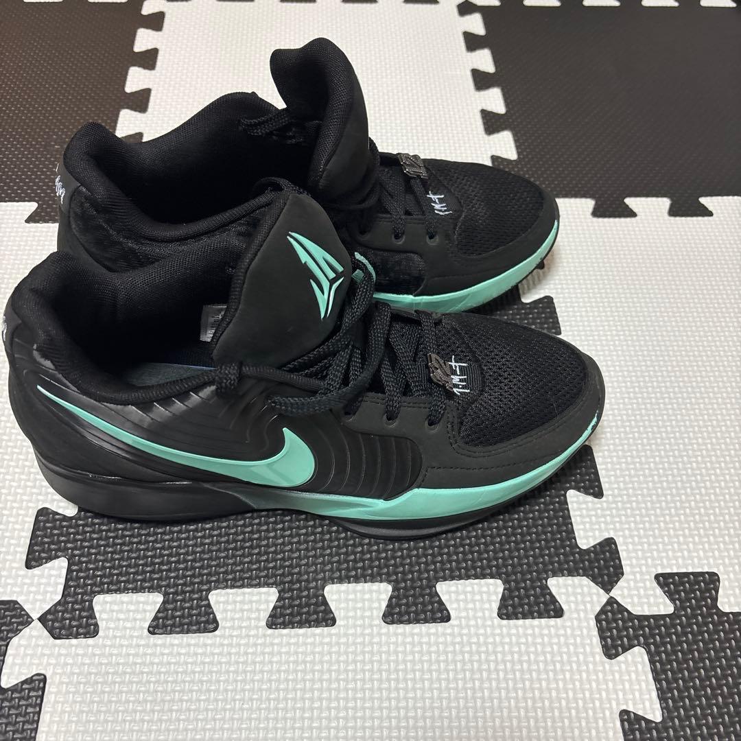 Nike バスケットボールシューズ ブラック/ミント
