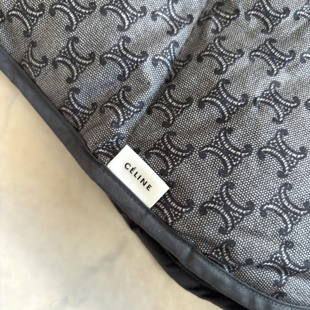 タグ付美品♪セリーヌ マカダム柄 総柄 ダウンベスト グレー sd9