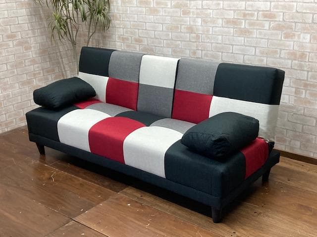 ソファーベッド　小テーブル付き　パッチワーク柄　レッドMIX　ソファ　新品