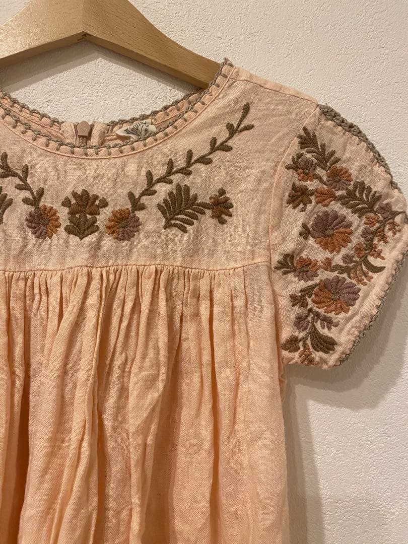 apolinakids花柄刺繍ワンピース