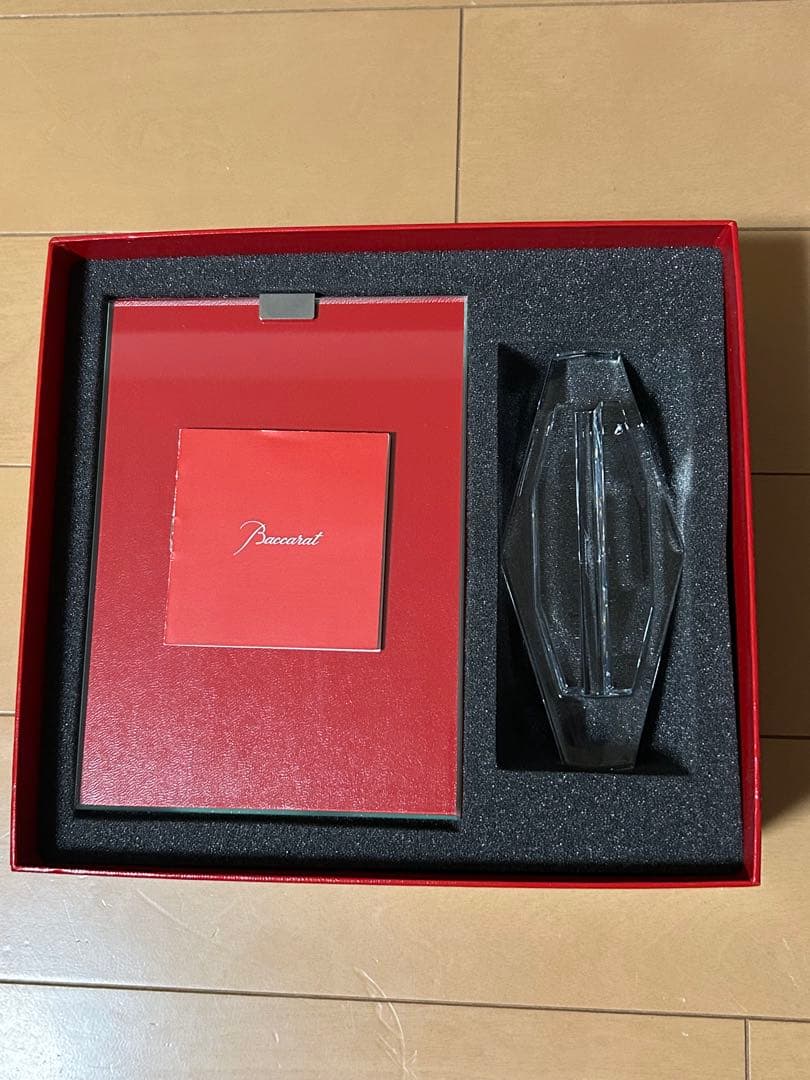 Baccaratフォトフレーム　フォトスタンド 箱付