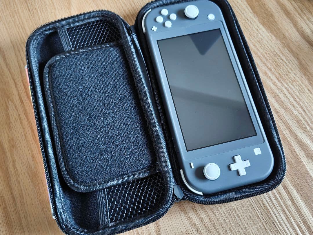 【値下げ)Nintendo Switch Lite + スプラトゥーン3