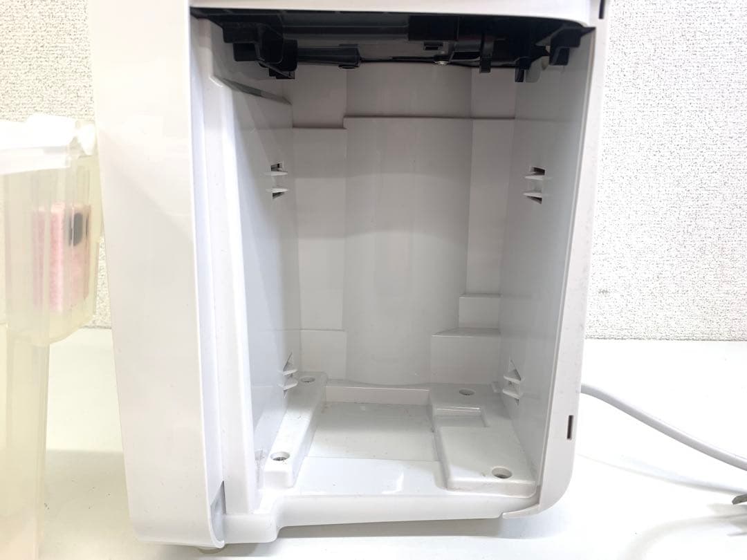 SHARP シャープ CV-N71-W シャープ 除湿機 2022年製