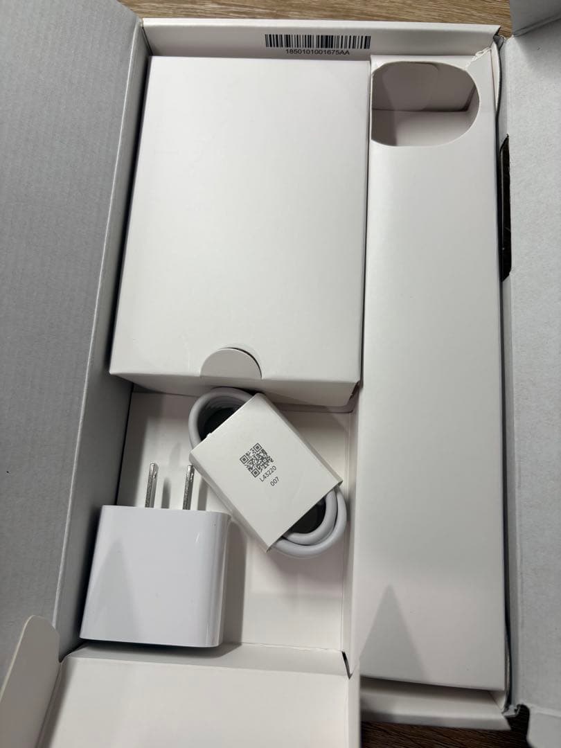 Redmi Pad SE 8.7 ガラスフィルム／ケース付き