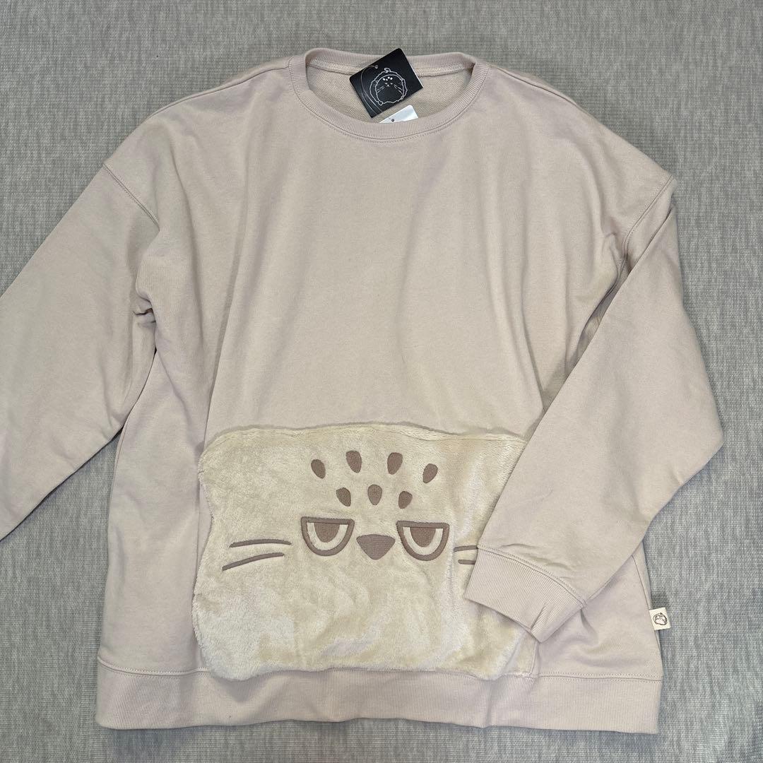 新品タグ付★ドラッグストアーズ★もこもこモフマヌル♪ポケット付トレーナー