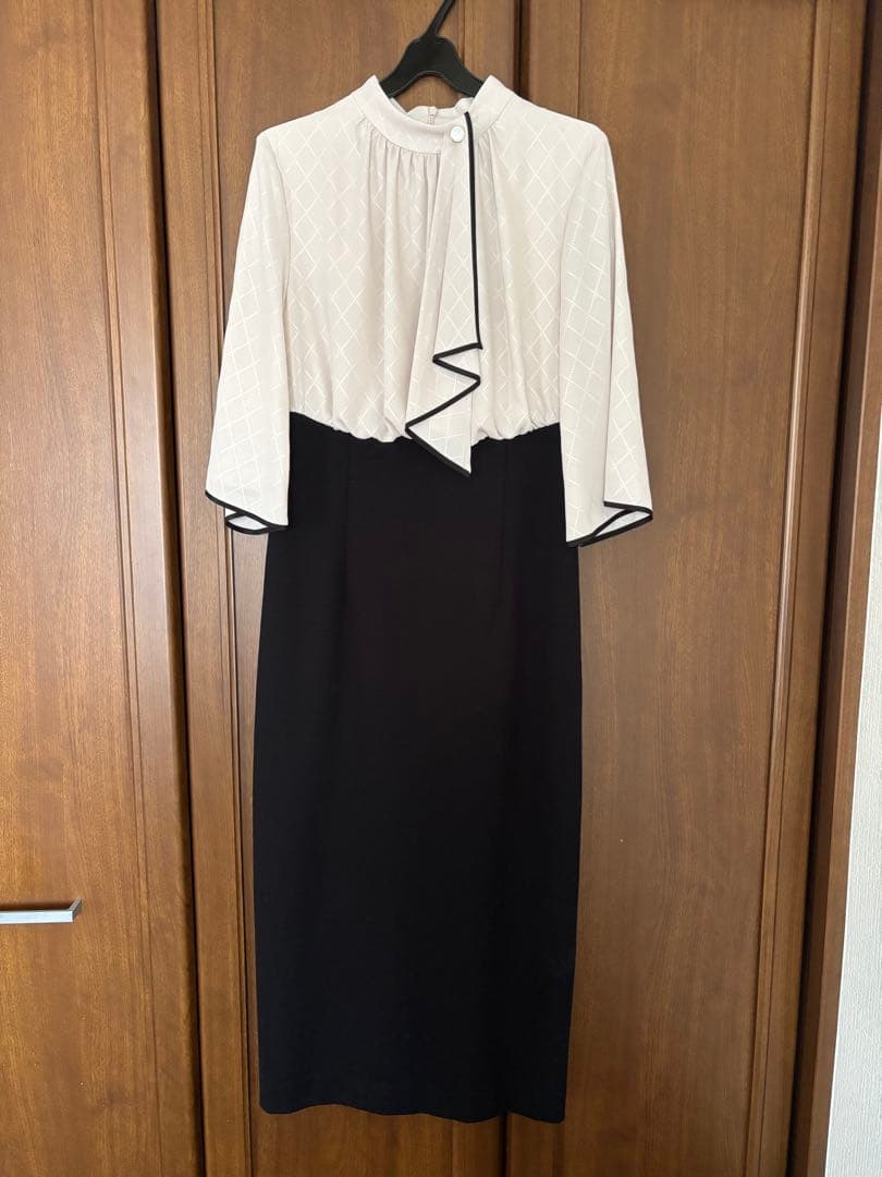 【今期新品未使用】ヤマダヤ　スカーフタイブラウスコンビワンピース　FENNEL