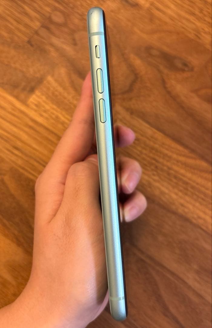 iPhone11(64GB)グリーン