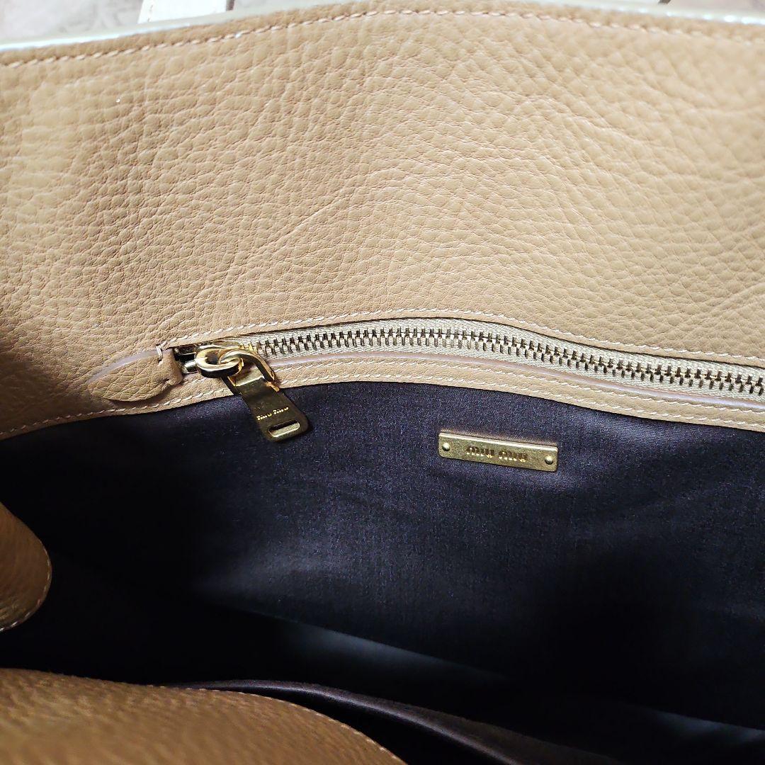 MIU MIUトートバッグ