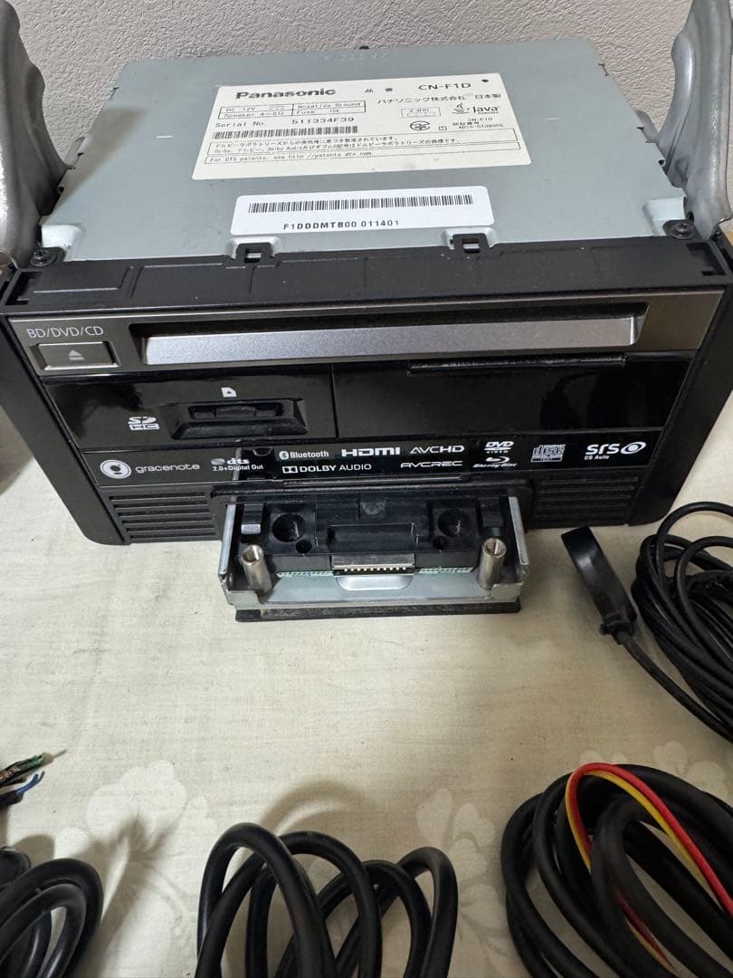 Panasonic CN-F1D 地図カードは紛失のため付属しません。.
