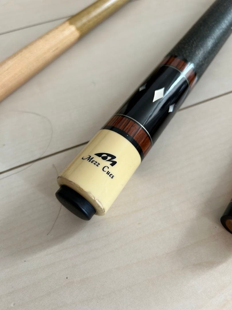 Mezz Cue ビリヤードキュー 4本セット