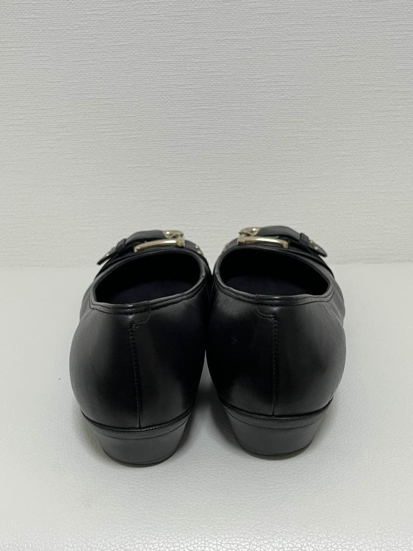 未使用級☆ REGAL ビッグ バックル レザー フラット パンプス 黒 23