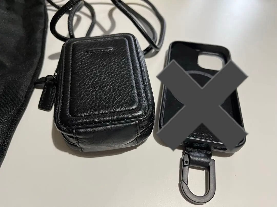 objcts レザーストラップマイクロバッグ