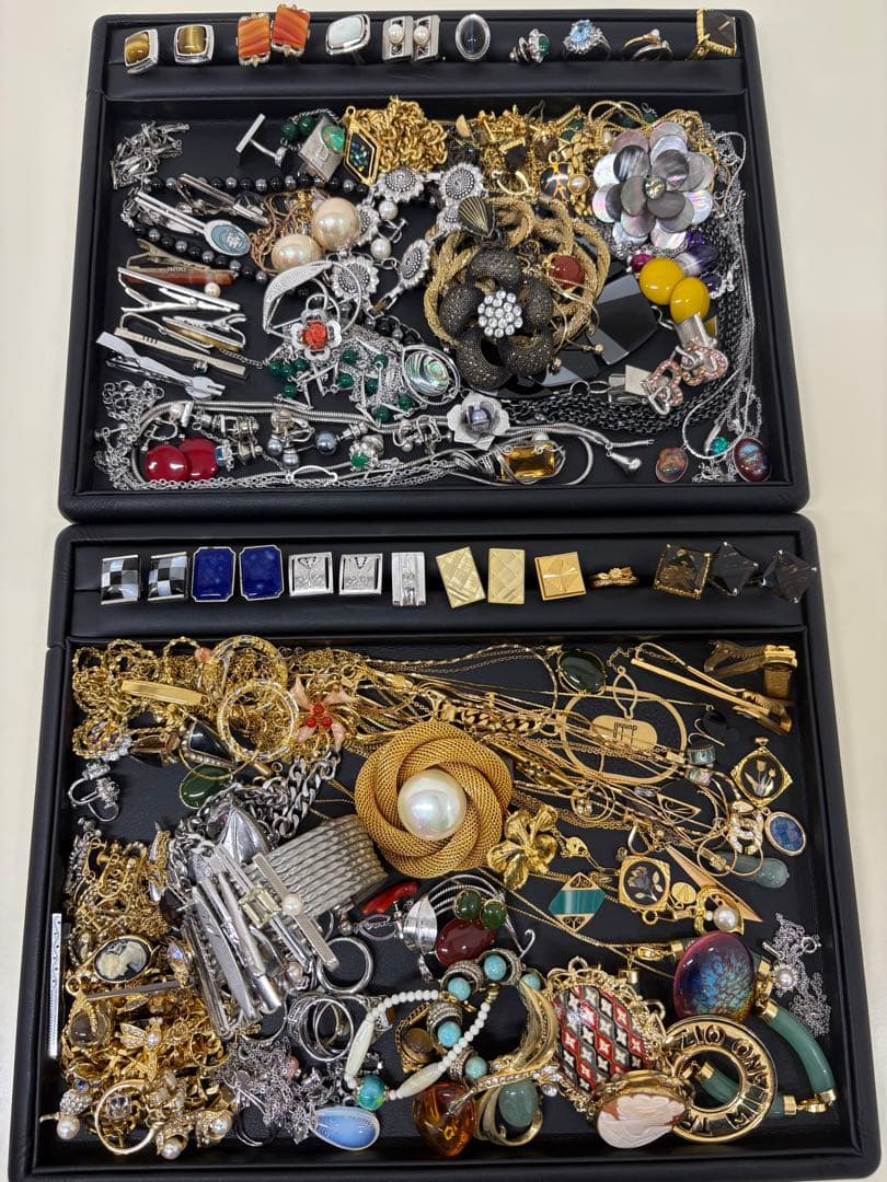 アクセサリー 豪華まとめ売り 1.4kg 大量 高級感◎ リメイクにも