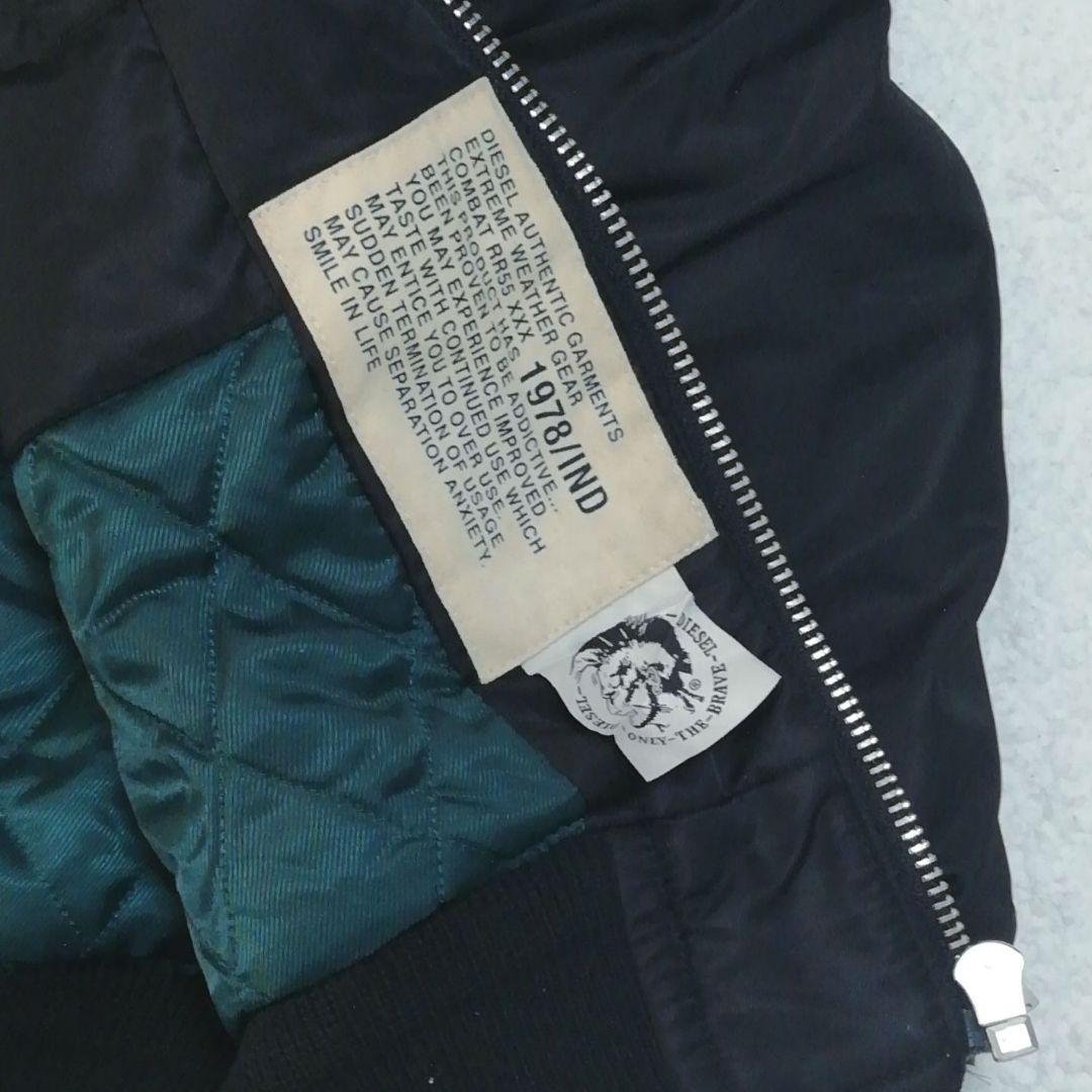 DIESEL ディーゼル ワッペン ビッグ英字プリントMA-1(S)ブラック色