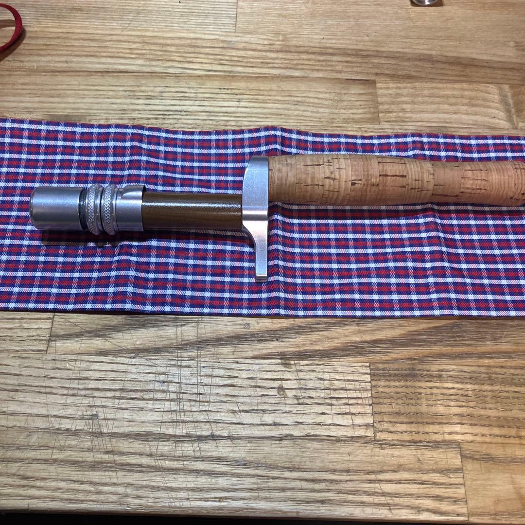 ク*7様 ブライトリバー x キネヤ トラウトグリップ