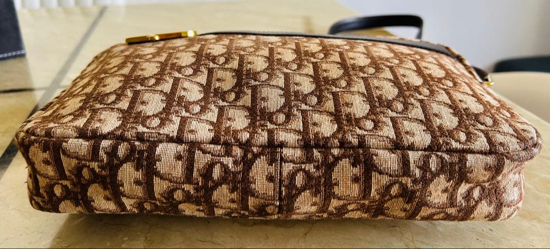 Christian Dior トロッター