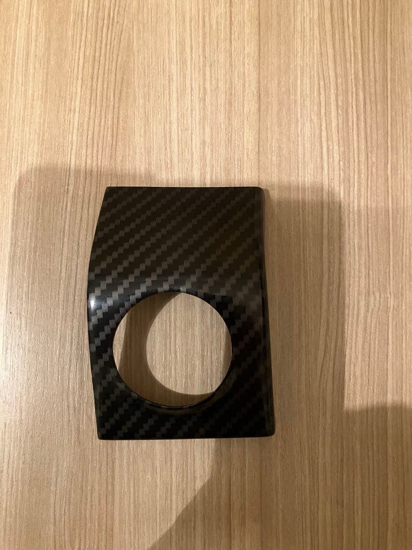 キャラバン Body Lineダッシュパネル【ボディーライン】used カーボン