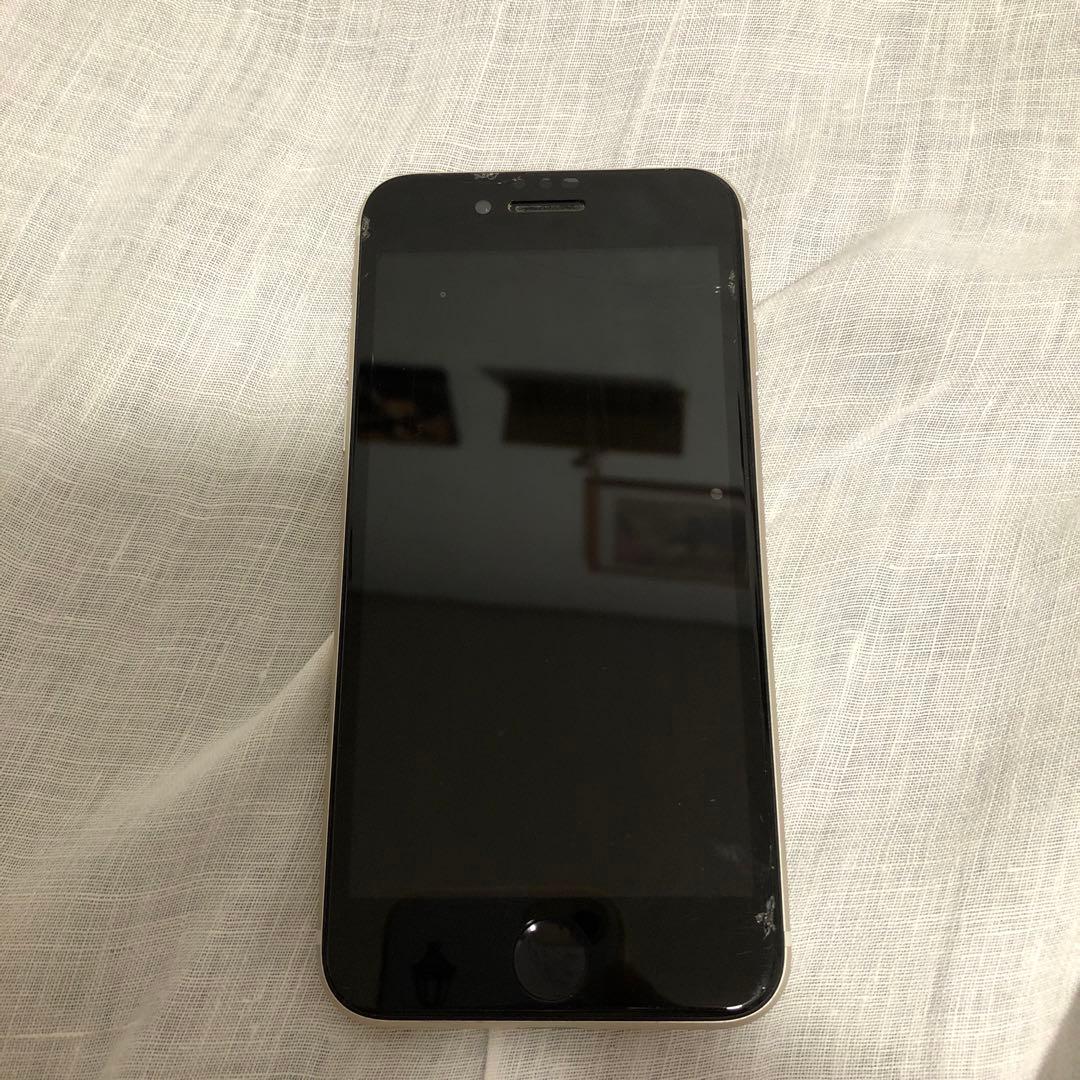 Apple iPhone SE (第3世代) 本体