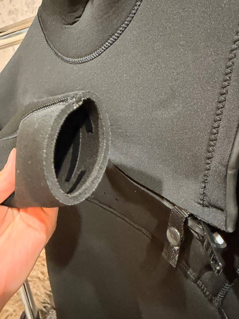 vissla セミドライ フード付き