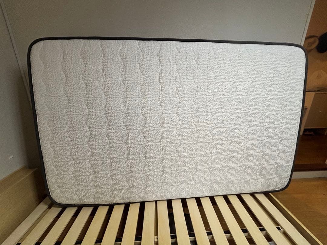 【新品同様】ネルマットレス NELL セミダブル 大阪引き取りお値引きします