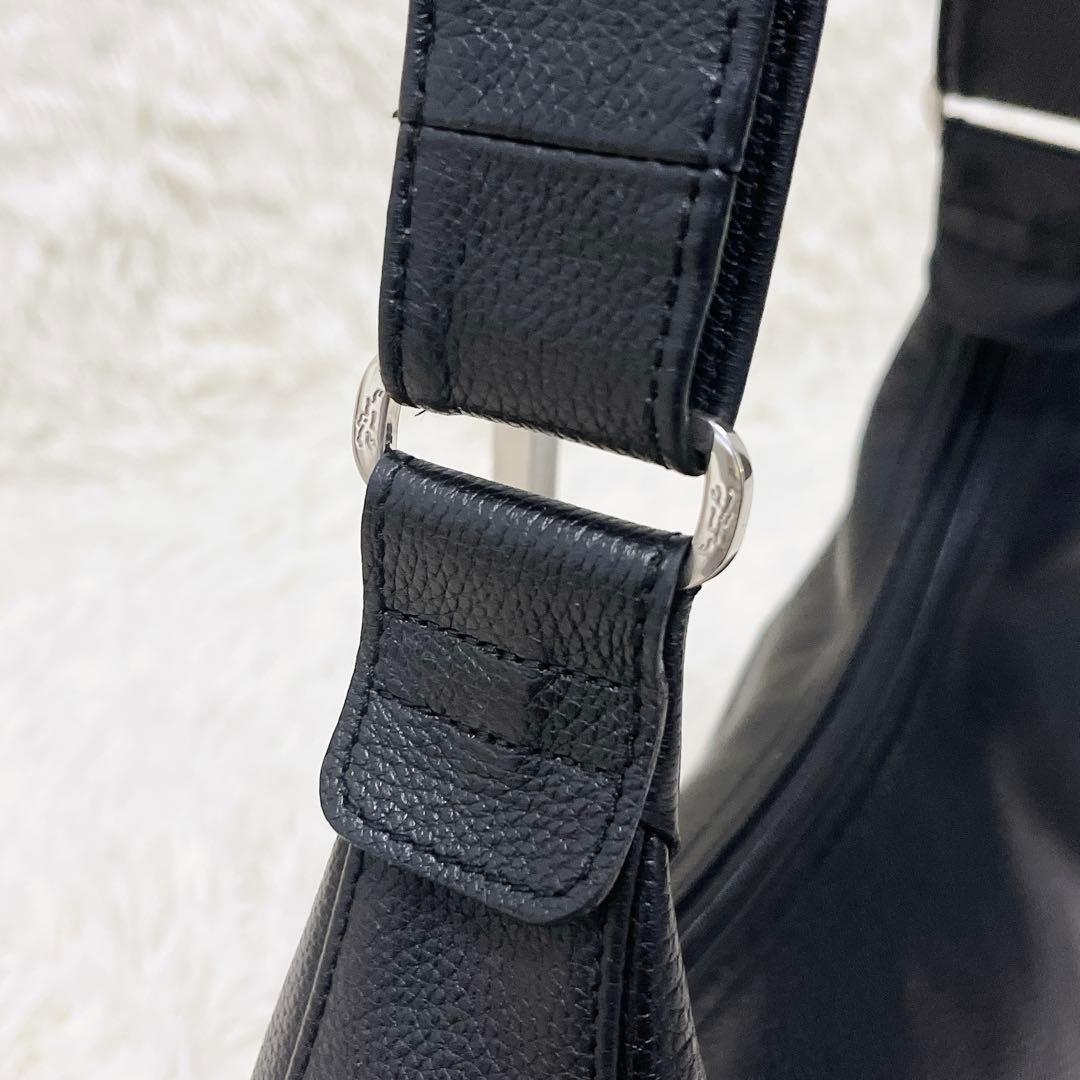 極美品 Longchamp ロンシャン ワンショルダー オールレザー 三日月
