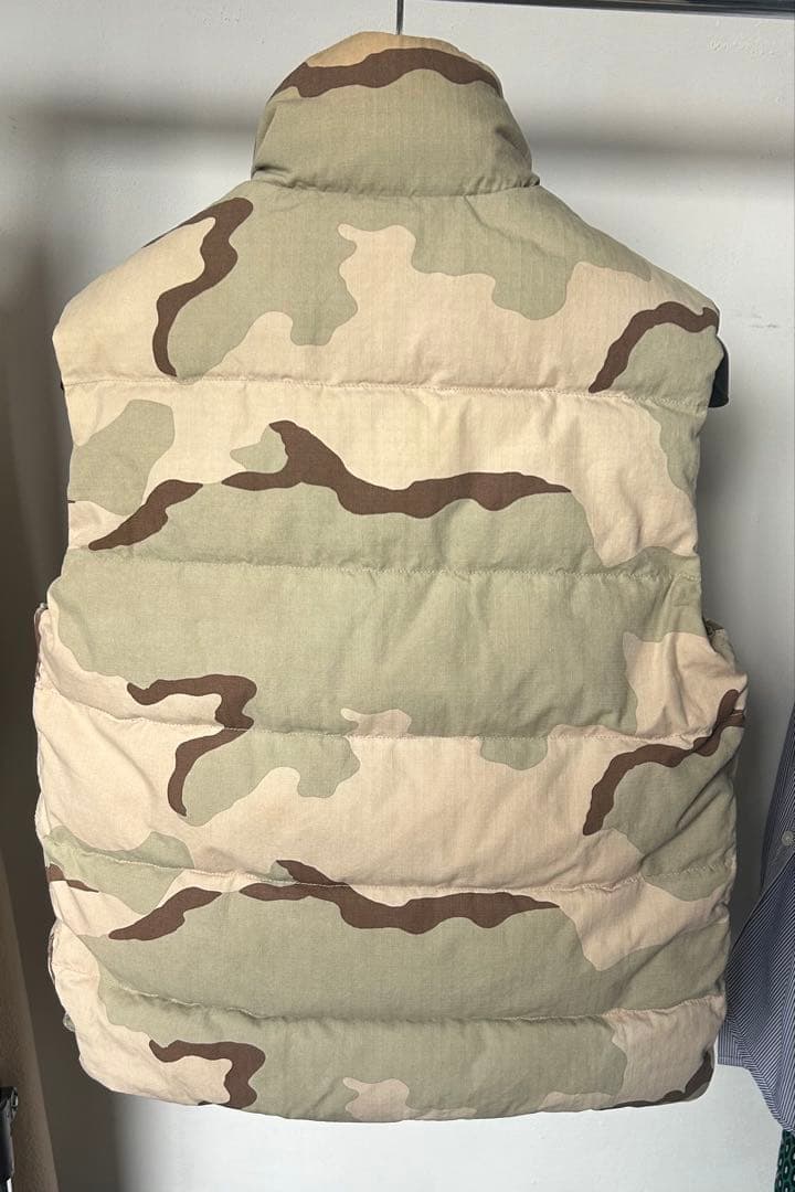 FROM JAPAN公式アカウント01 　迷彩柄 ダウンベスト