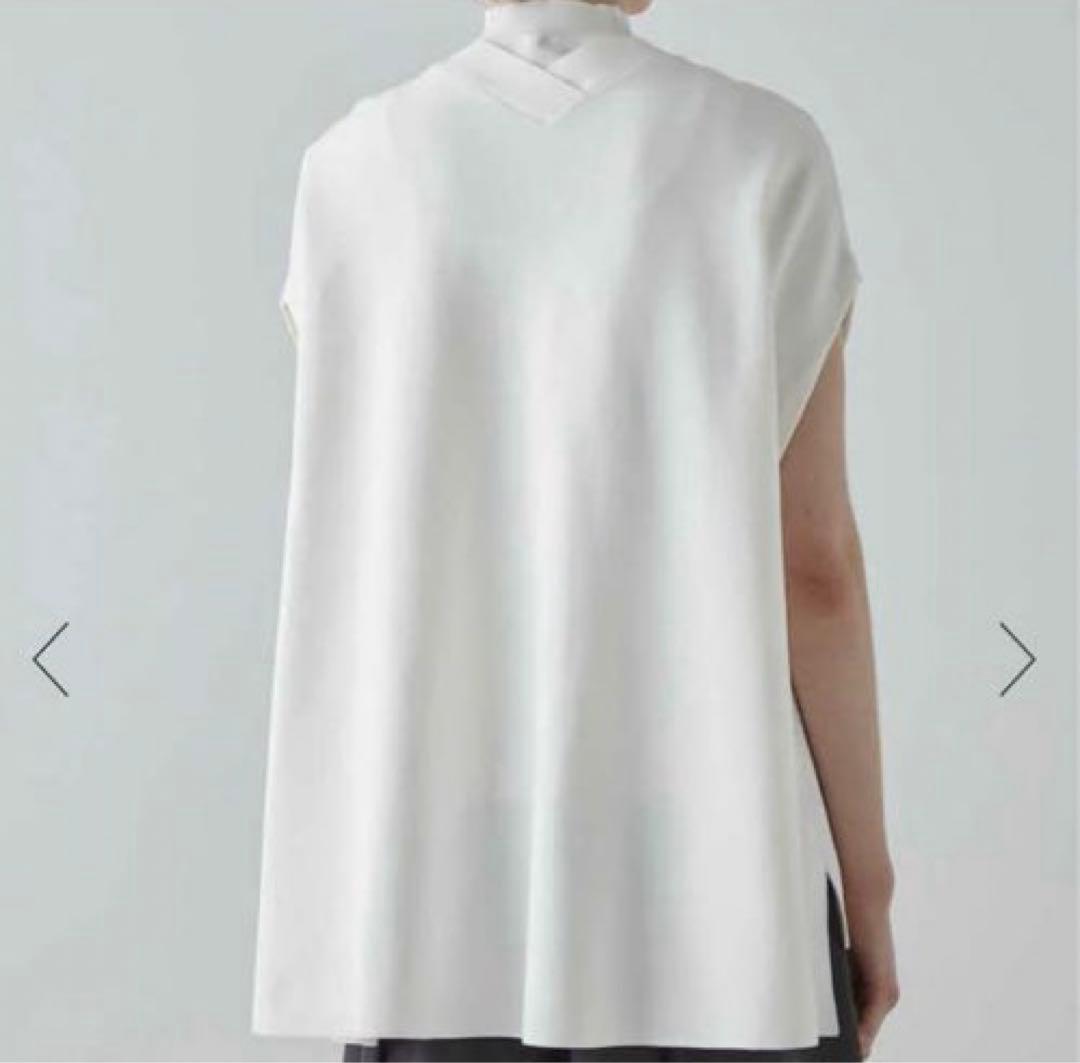 ADORE ホワイト ノースリーブ カーディガン