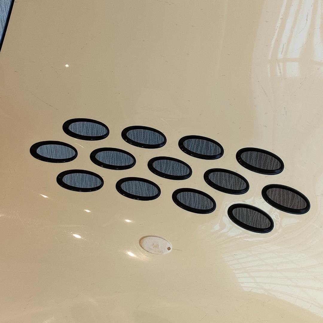 カリガリス　コヌビアジャム　デザイナーズチェア