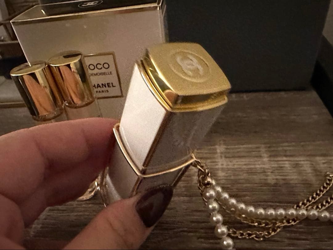 CHANEL ココ マドモアゼル　オードパルファム