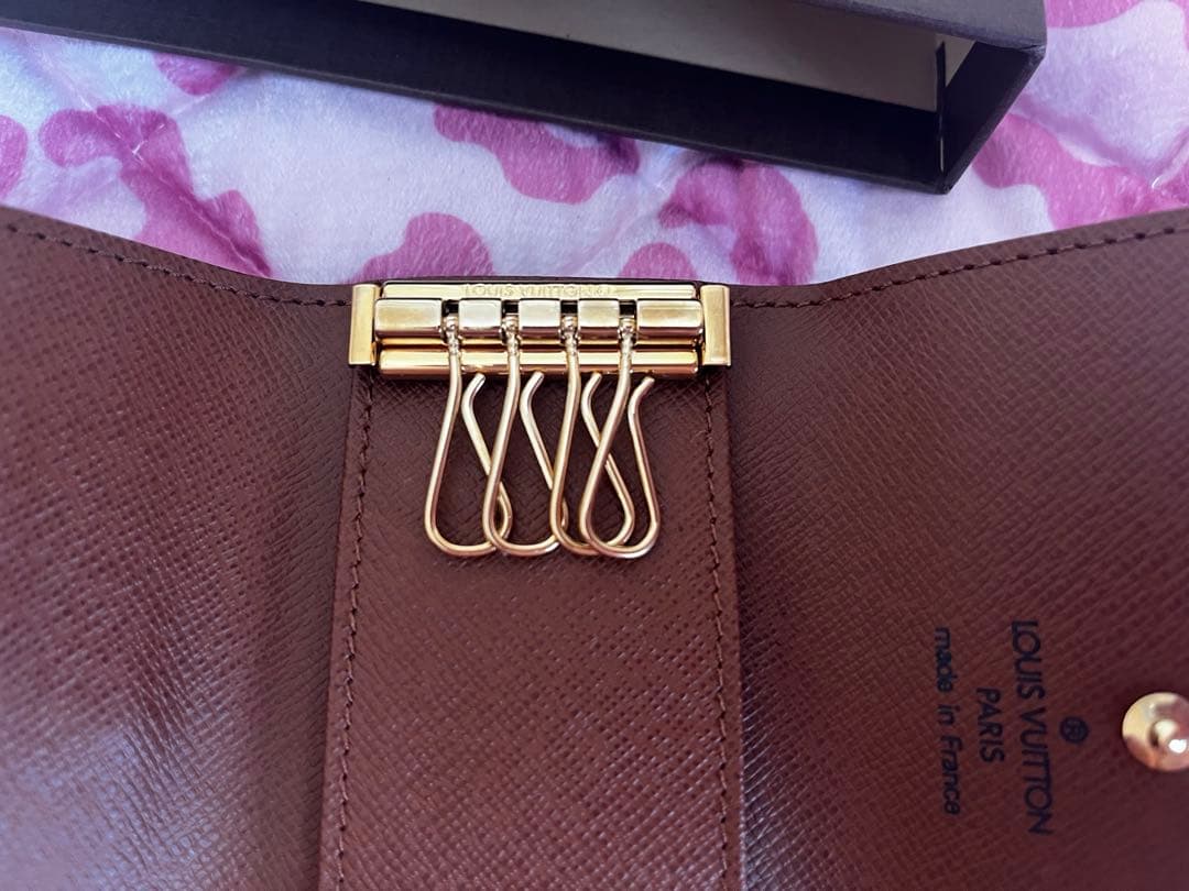 ルイヴィトン キーケース